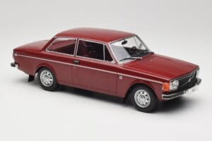 Volvo 142 Mörkröd MCG 1:18 MCG18443 Metall — bild 4 av 6