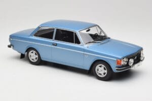 Volvo 142 Ljusblå MCG 1:18 MCG18444 Metall — bild 4 av 6