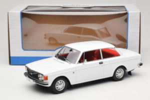 Volvo 142 Vit MCG 1:18 MCG18445 Metall — bild 6 av 6