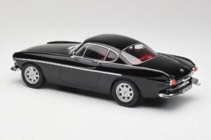 Volvo 1800S Svart Norev 1:18 188703 Metall — bild 5 av 6