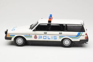 Volvo 240 GL Kombi Polis Sweden Minichamps 1:18 155171480 Metall — bild 3 av 6