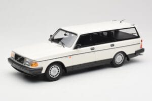 Volvo 240 GL Kombi Vit Minichamps 1:18 155171412 Metall