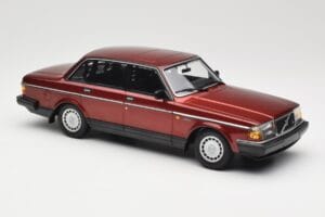 Volvo 240 GL Dark Red Metallic Minichamps 1:18 155171406 Metall — bild 4 av 6
