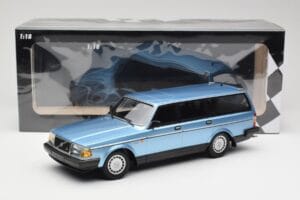 Volvo 240 GL Estate Blue Metallic Minichamps 1:18 155171414 Metall — bild 6 av 6