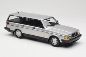 Volvo 240 GL Estate Silver Minichamps 1:18 155171416 Metall — bild 4 av 6