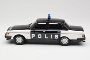 Volvo 240 GL Polis Sweden Svart Minichamps 1:18 155171497 Metall — bild 3 av 6
