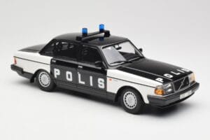 Volvo 240 GL Polis Sweden Svart Minichamps 1:18 155171497 Metall — bild 4 av 6