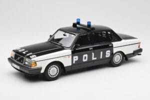 Volvo 240 GL Polis Sweden Svart Minichamps 1:18 155171497 Metall