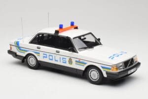 Volvo 240 GL Polis Sweden Minichamps 1:18 155171490 Metall — bild 4 av 6