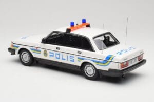 Volvo 240 GL Polis Sweden Minichamps 1:18 155171490 Metall — bild 5 av 6