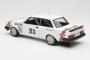Volvo 240 Turbo #21 P. Stureson DTM Winner Wunstorf 1985 AUTOart 1:18 88592 Metall — bild 7 av 8