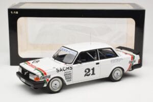 Volvo 240 Turbo #21 P. Stureson DTM Winner Wunstorf 1985 AUTOart 1:18 88592 Metall — bild 8 av 8