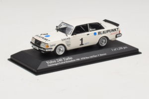 Volvo 240 Turbo #1 P. Stureson IPS Motorsport DTM 1986 Minichamps 1:43 400861701 Metall — bild 2 av 4