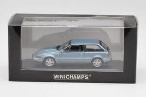 Volvo 480 ES Ljusblå Minichamps 1:43 VOLVO011 Metall — bild 4 av 4