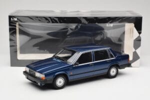 Volvo 740 GL Dark Blue Metallic Minichamps 1:18 155171701 Metall — bild 6 av 6