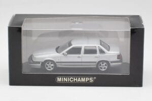 Volvo 850 Silver Minichamps 1:43 430171402 Metall — bild 4 av 4