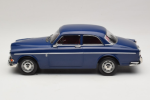 Volvo Amazon Midnight Blue Norev 1:18 188740 Metall — bild 3 av 7