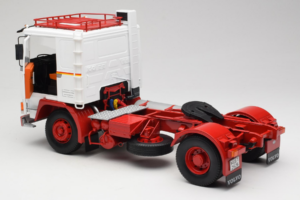 Volvo F12 Vit Röd Road Kings 1:18 RK180031 Metall — bild 5 av 8