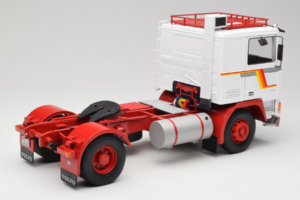 Volvo F12 Vit Röd Road Kings 1:18 RK180031 Metall — bild 3 av 8