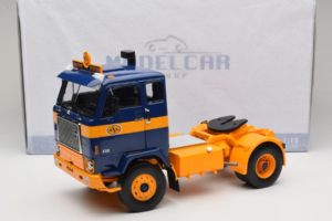 Volvo F88 Mörkblå Gul MCG 1:18 MCG18140 Metall — bild 8 av 8
