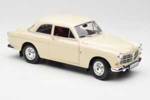 Volvo P121 Amazon Vit Revell 1:18 08866 Metall — bild 6 av 8