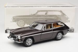 Volvo P1800 ES Brun Metallic Minichamps 1:18 100171615 Metall — bild 8 av 8