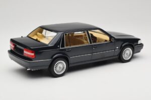 Volvo S90 Royal Blue DNA 1:18 DNA000088 Metall — bild 2 av 6