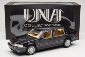 Volvo S90 Royal Violet DNA 1:18 DNA000089 Metall — bild 6 av 6