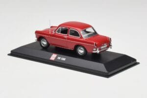 Volkswagen 1500 Ruby Röd Minichamps 1:43 VW001 Metall — bild 3 av 4