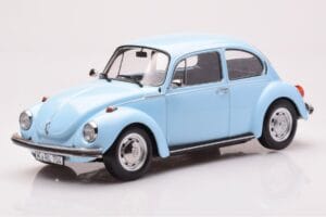 Volkswagen Beetle 1303 Ljusblå Norev 1:18 188532 Metall