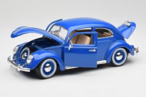 Volkswagen Beetle Blå Bburago 1:18 23124646 Metall — bild 2 av 8