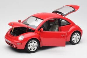 Volkswagen New Beetle Röd Bburago 1:18 8185108 Metall — bild 2 av 8