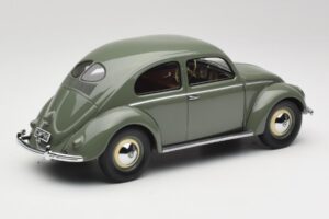 Volkswagen Beetle Beryl Grön Minichamps 1:18 107054000 Resin — bild 2 av 6