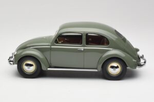 Volkswagen Beetle Beryl Grön Minichamps 1:18 107054000 Resin — bild 3 av 6