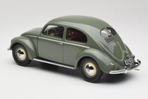 Volkswagen Beetle Beryl Grön Minichamps 1:18 107054000 Resin — bild 5 av 6