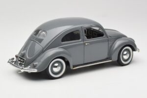 Volkswagen Export Sedan Agave Grey Maisto 1:18 100299 Metall — bild 3 av 8