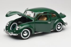 Volkswagen Export Sedan Beryl Grön Maisto 1:18 31820 Metall — bild 2 av 8