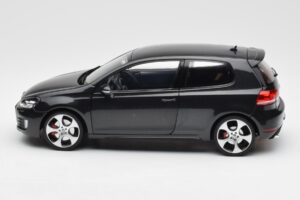 Volkswagen Golf Mk6 GTI Grå Metallic Norev 1:18 188503 Metall — bild 4 av 7
