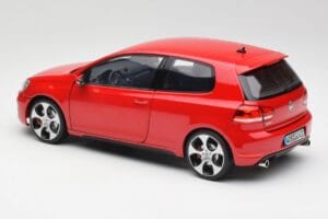 Volkswagen Golf Mk6 GTI Tornado Röd Norev 1:18 5K3099302Y3D Metall — bild 7 av 8