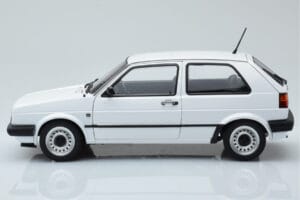 Volkswagen Golf CL Mk2 Vit Limiterad Upplaga Norev 1:18 188561 Metall — bild 4 av 8