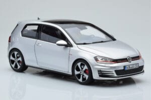 Volkswagen Golf GTI Mk7 Reflex Silver Norev 1:18 188551 Metall — bild 6 av 8