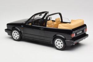 Volkswagen Golf Mk1 Cabriolet Svart Norev 1:18 188568 Metall — bild 5 av 6