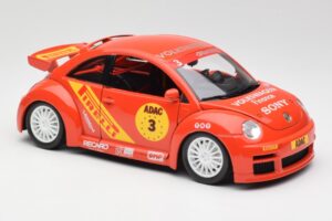 Volkswagen New Beetle Cup Bburago 1:18 3329 Metall — bild 6 av 8
