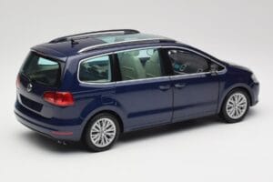 Volkswagen Sharan 7N Shadow Blå Metallic Minichamps 1:18 110051100 Metall — bild 3 av 8