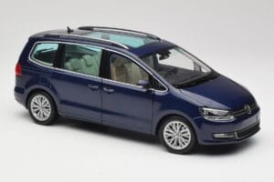 Volkswagen Sharan 7N Shadow Blå Metallic Minichamps 1:18 110051100 Metall — bild 6 av 8