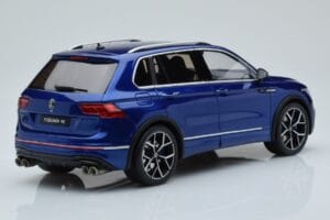 Volkswagen Tiguan R Mk2 Blå Otto 1:18 OT423 Resin — bild 2 av 6