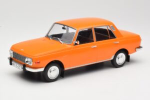 Wartburg 353 Orange MCG 1:18 MCG18061 Metall