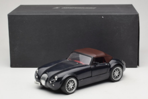 Wiesmann Roadster MF Carbon Black Revell 1:18 WIESMANN001 Metall — bild 9 av 9