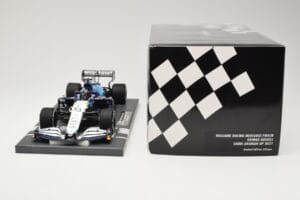 Williams Racing Mercedes FW43B #63 G. Russell Saudi Arabian GP 2021 Minichamps 1:18 117212263 Metall — bild 6 av 6