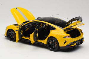 Xiaomi SU7 Ultra Gul OEM 1:18 BHR9995CN Metall — bild 5 av 8